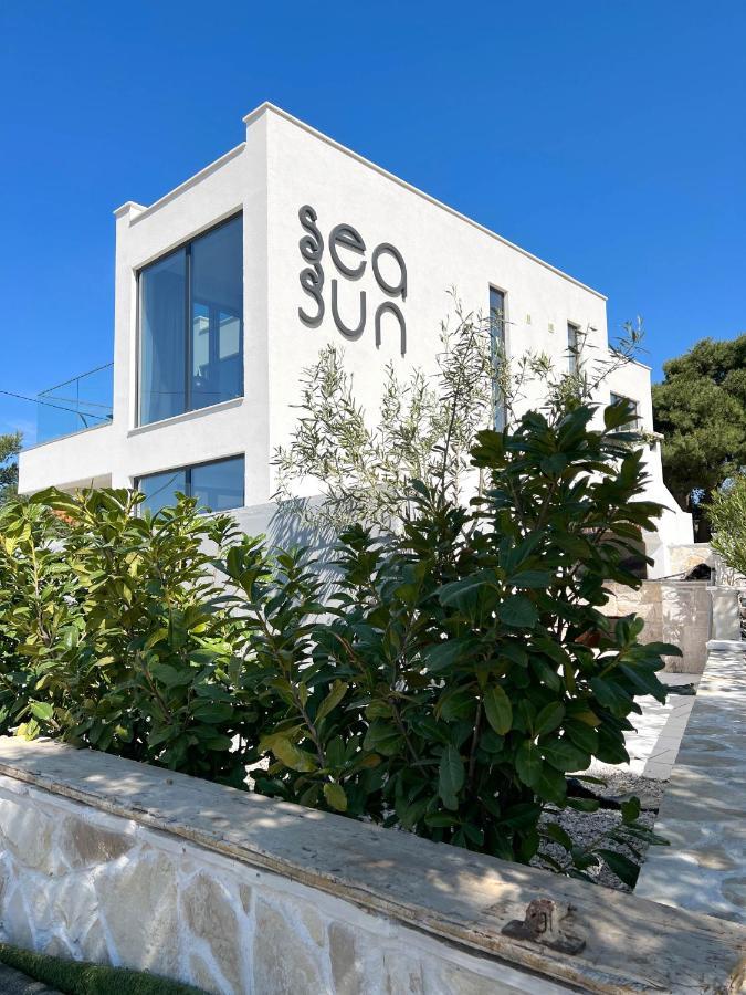 Sea Sun Apartments Maslinica Extérieur photo