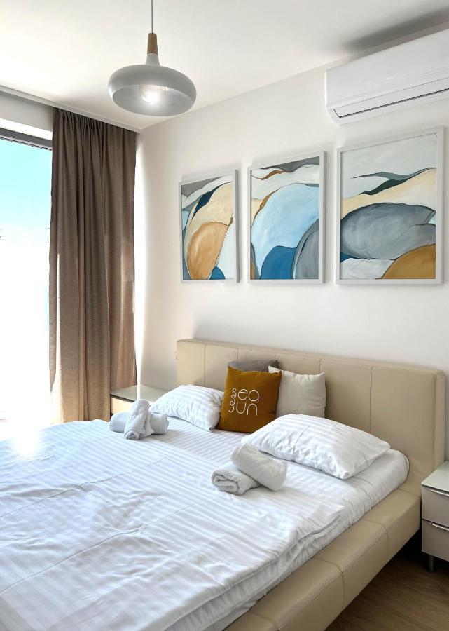 Sea Sun Apartments Maslinica Extérieur photo